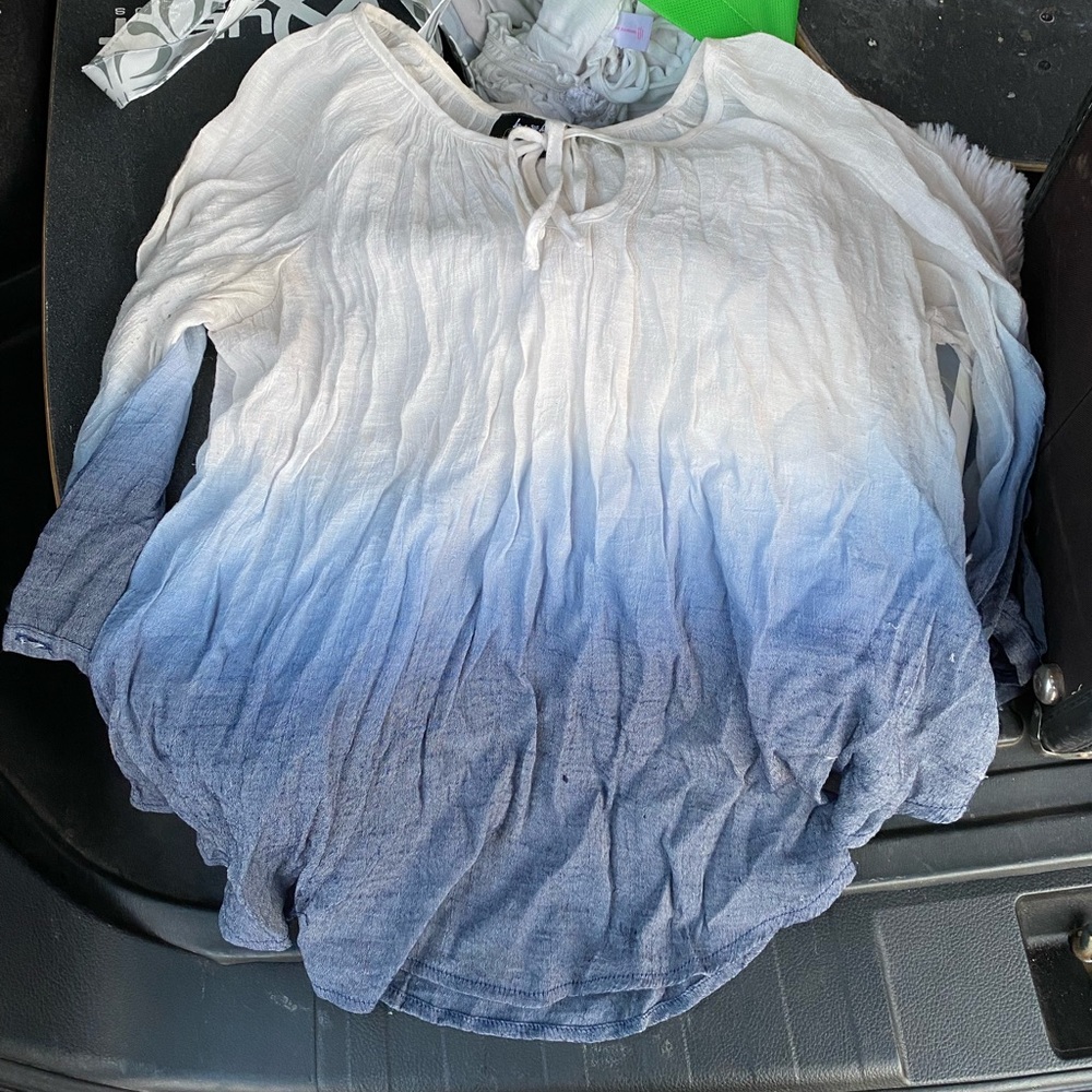 Cute ombré top